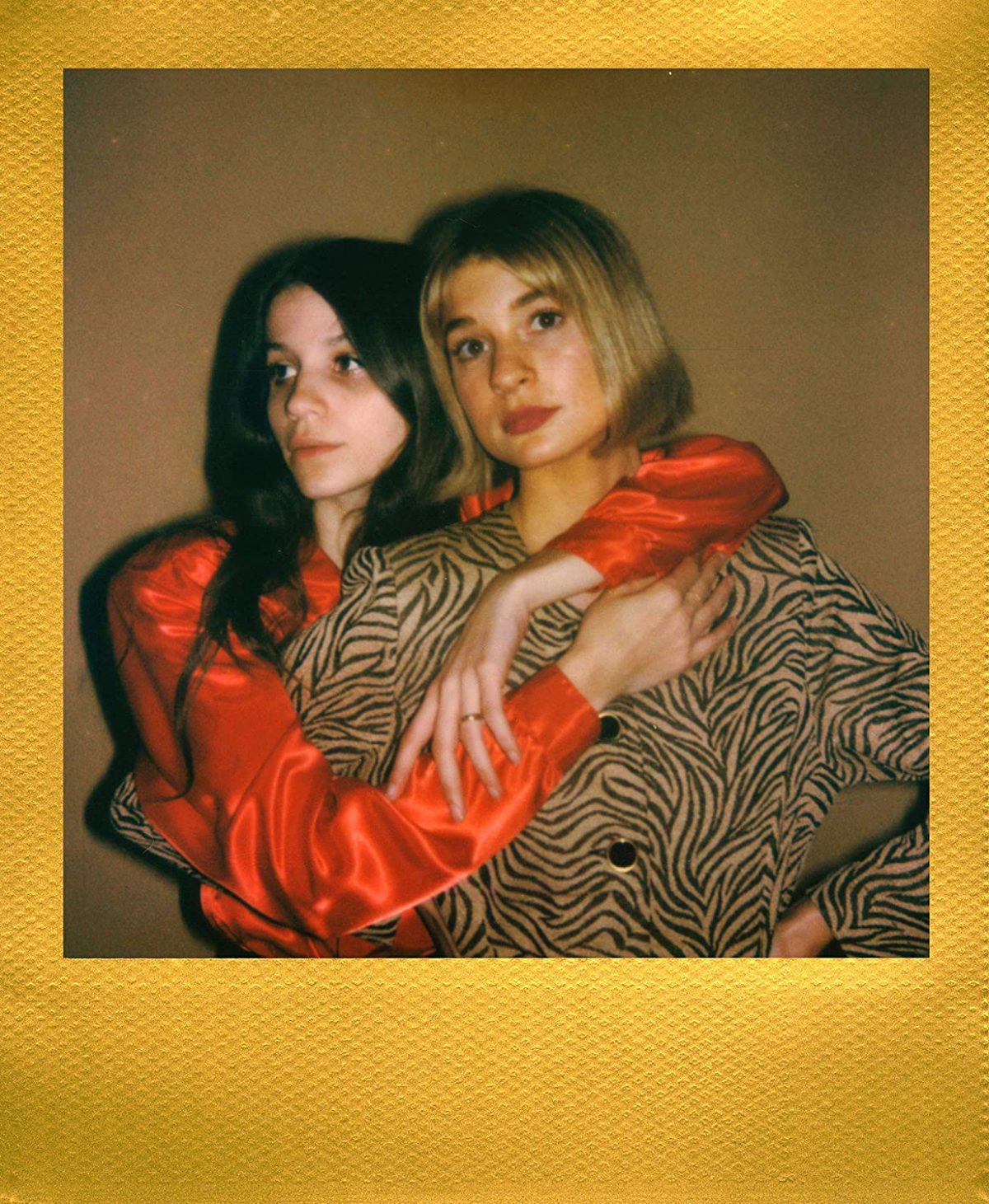 Kit Câmera Polaroid Now Golden Box Com Filme - Imagem 8