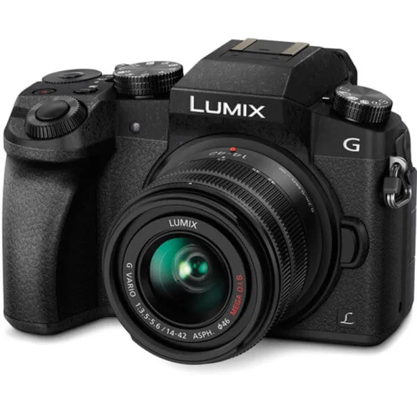 Câmera Mirrorless Panasonic Lumix G7K + lente 14-42mm II