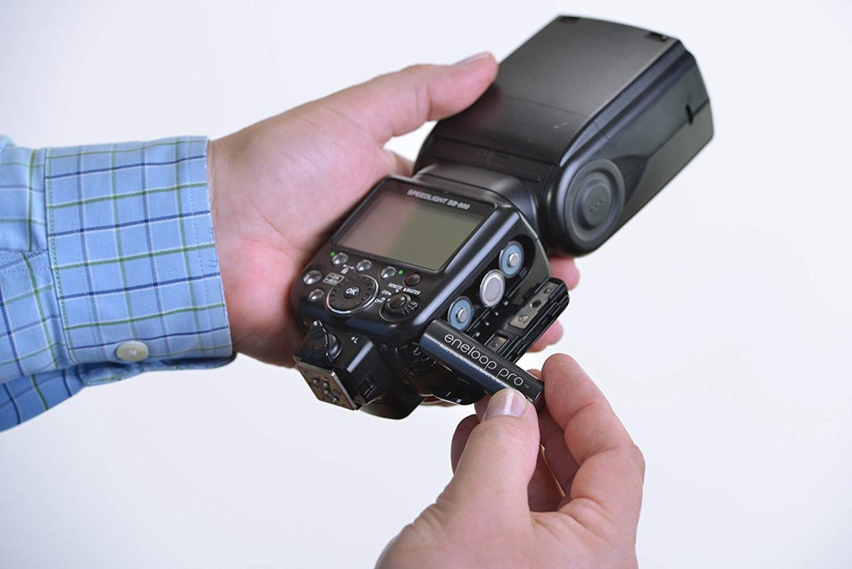 Kit Carregador Panasonic  + 8 Pilhas AA + 2 Pilhas AAA C/ Case - Imagem 4